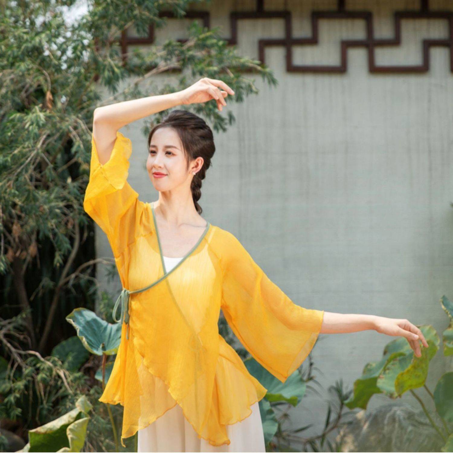 Dance rhyme yoga clothing elegant immortal classical dance suit practice service female Chinese style dance shirt body rhyme yarn performance