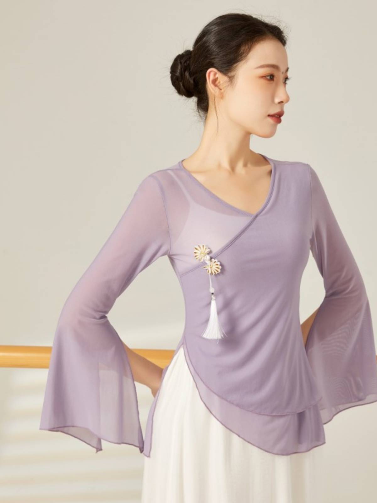 Classical dance gauze body rhyme training girl elegant performance service art test Chinese style fairy foundation dance clothes top
