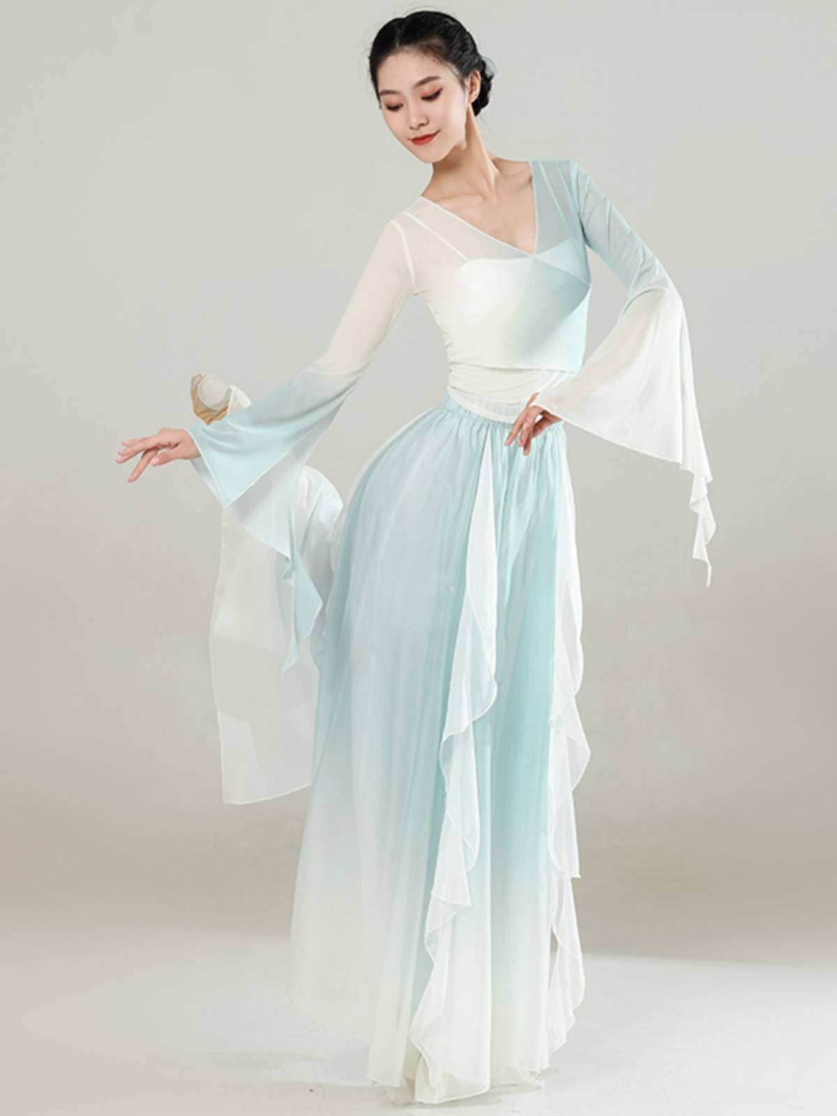 Classical dance clothing female elegant gradient petal pants skirt gradient mesh fairy style ancient wind art test Chinese dance exercise uniform