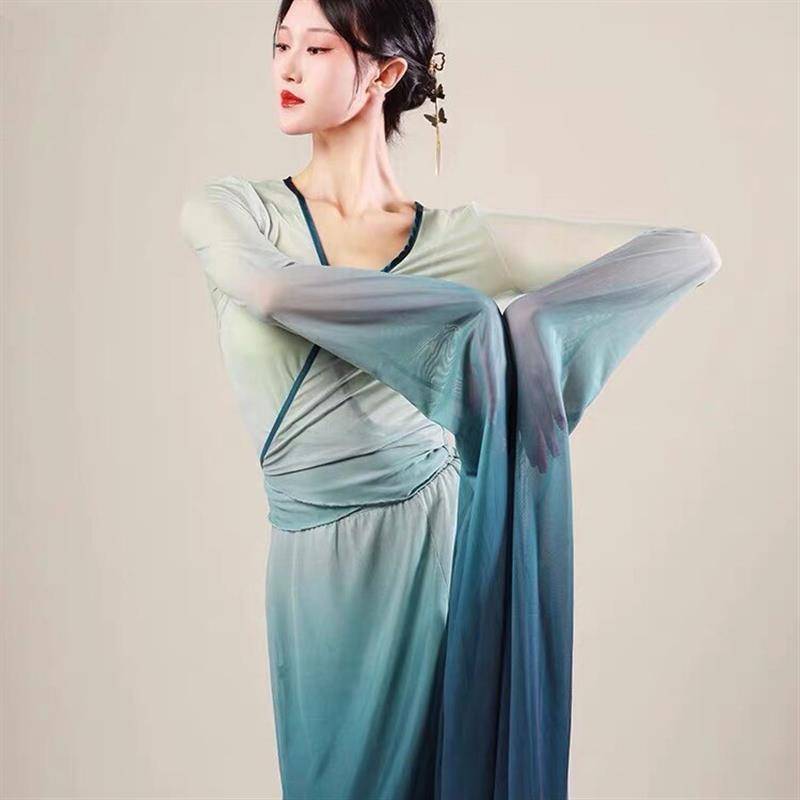 Classical dance body rhyme, exercise, gradient color dumping sleeve sleeve dance clothes gauze female fiber clouds, wide -leg pants