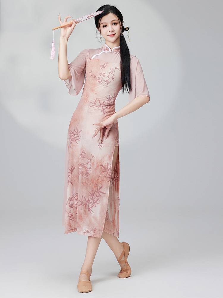 Classical dance cheongsam dance clothing female summer new short -sleeved Chinese style dance split dress performed clothes