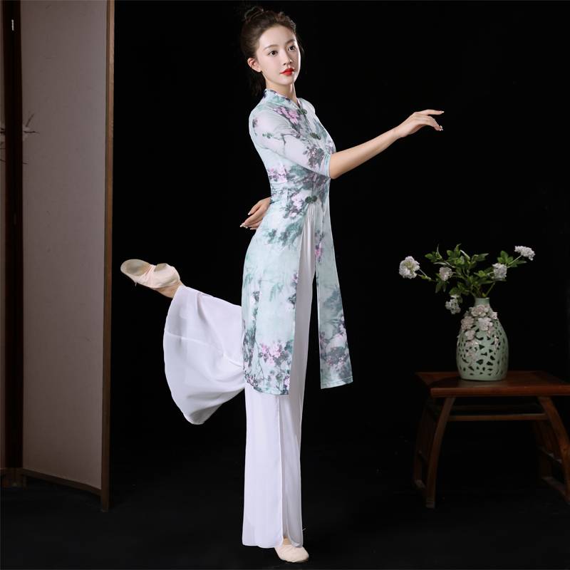Improved cheongsam Chinese style stage performance elegant classical dance etiquette practitioner