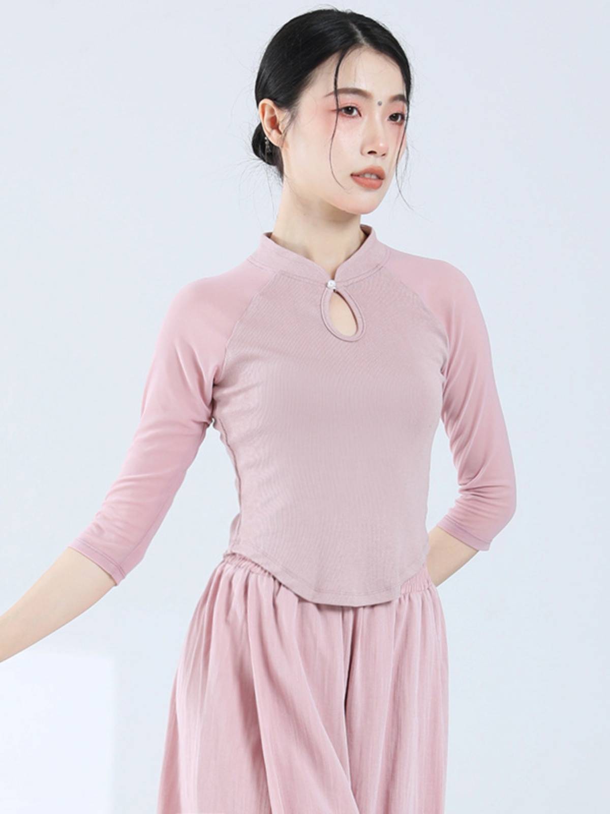 Classical Dance Dance Switching Towel Sleeve Temperature Slim Johnaries Chinese Wind Modern Dance National Dance Clothing Practice Female Women
