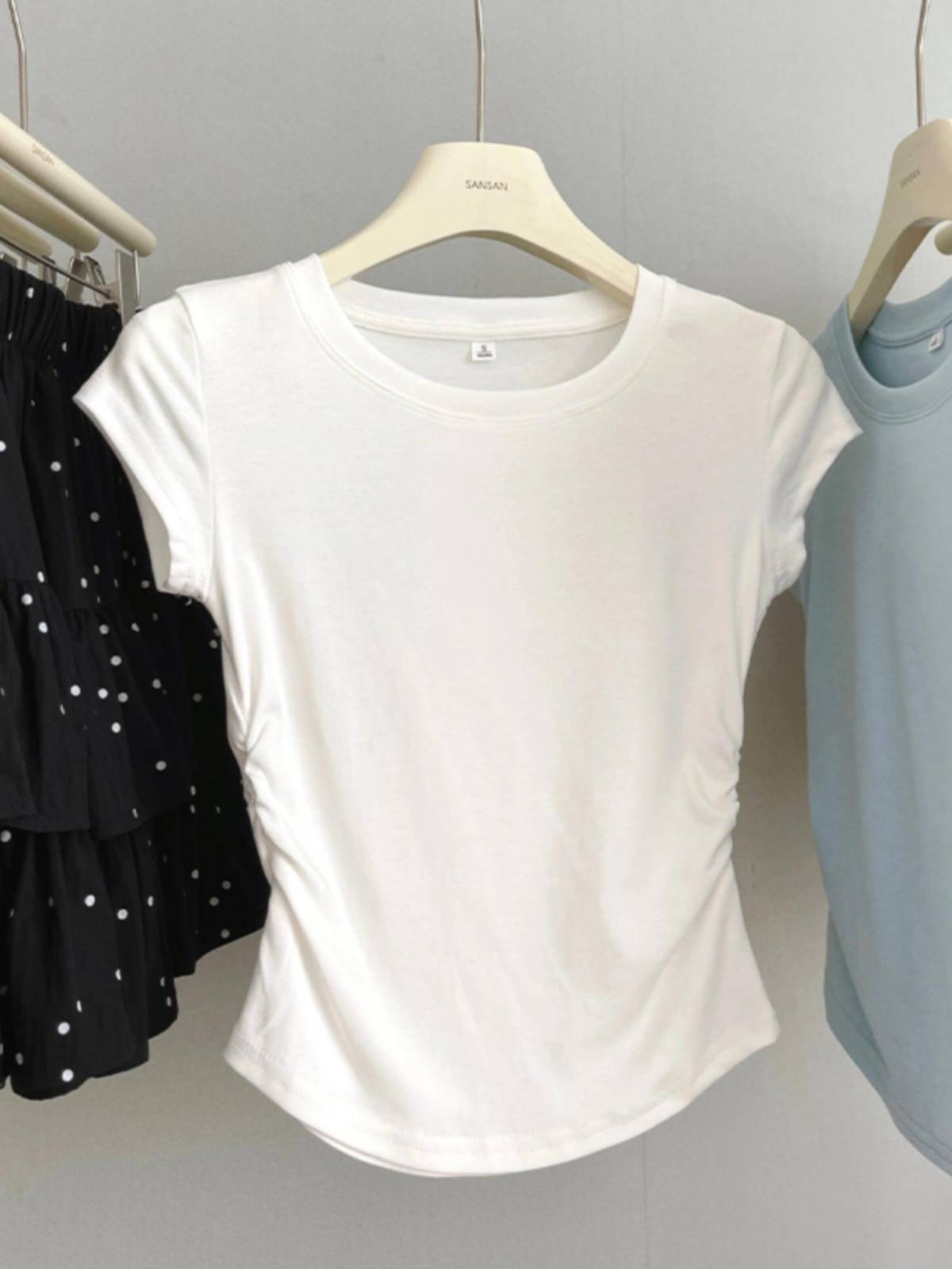 Short dance dance practice service female short -sleeved modern dance student art test top adult Chinese classical dance -shaped clothing