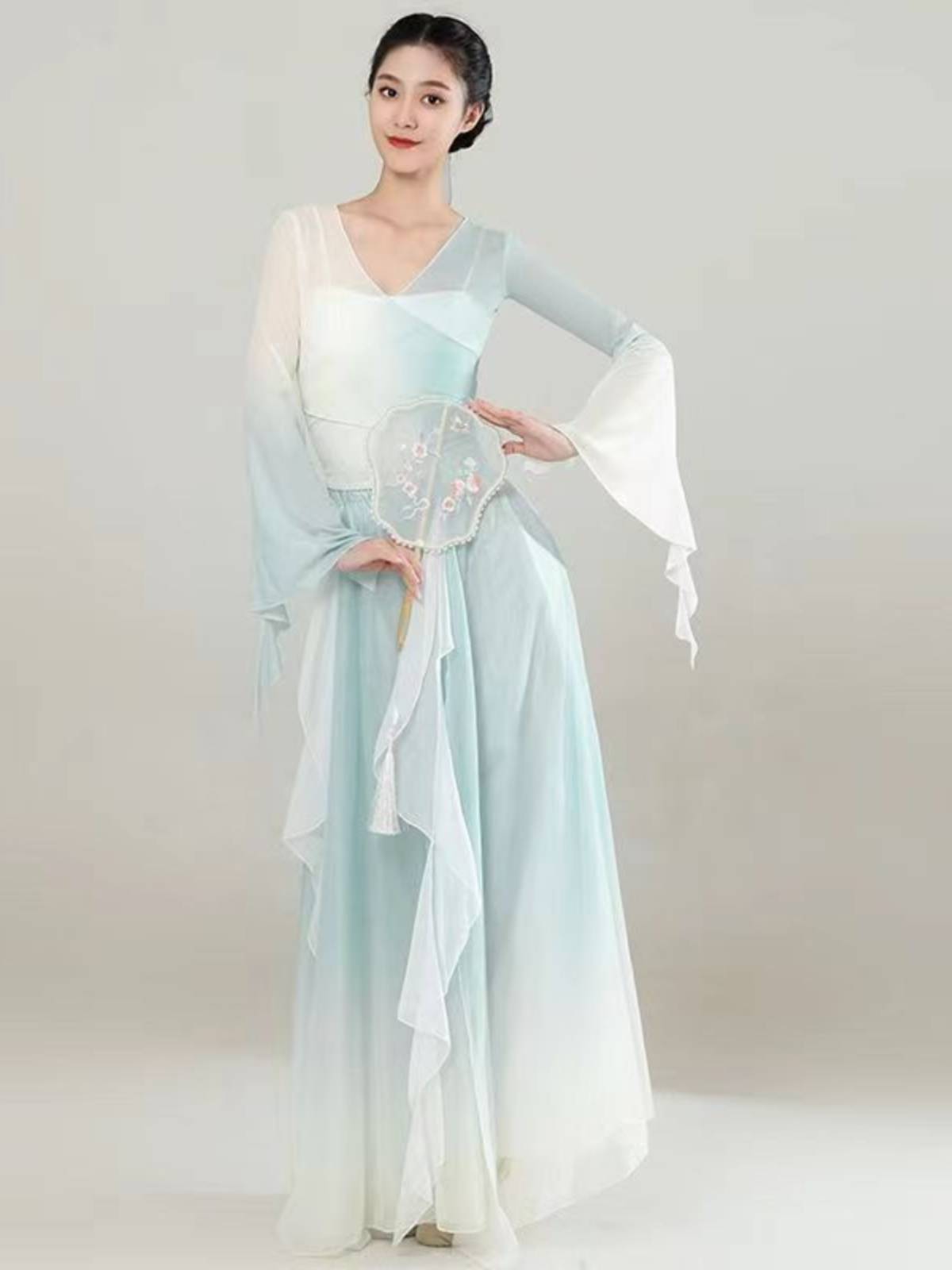 Classical dance clothing female gradient flowers, pants, rhyme, fairy, Chinese dance ancient wind art test net meal practice service