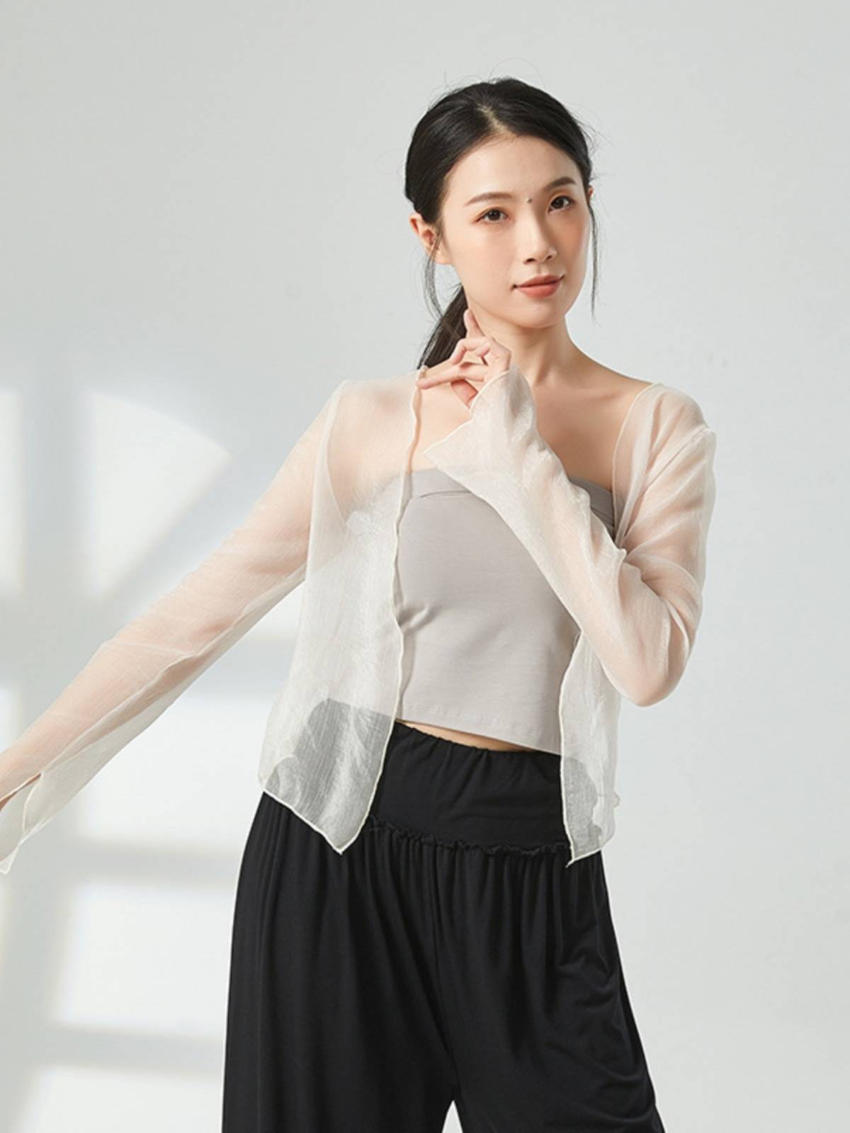 Classical dance service new body rhyme chiffon gauze jacket loose and elegant top Chinese style modern dance exercise karma autumn