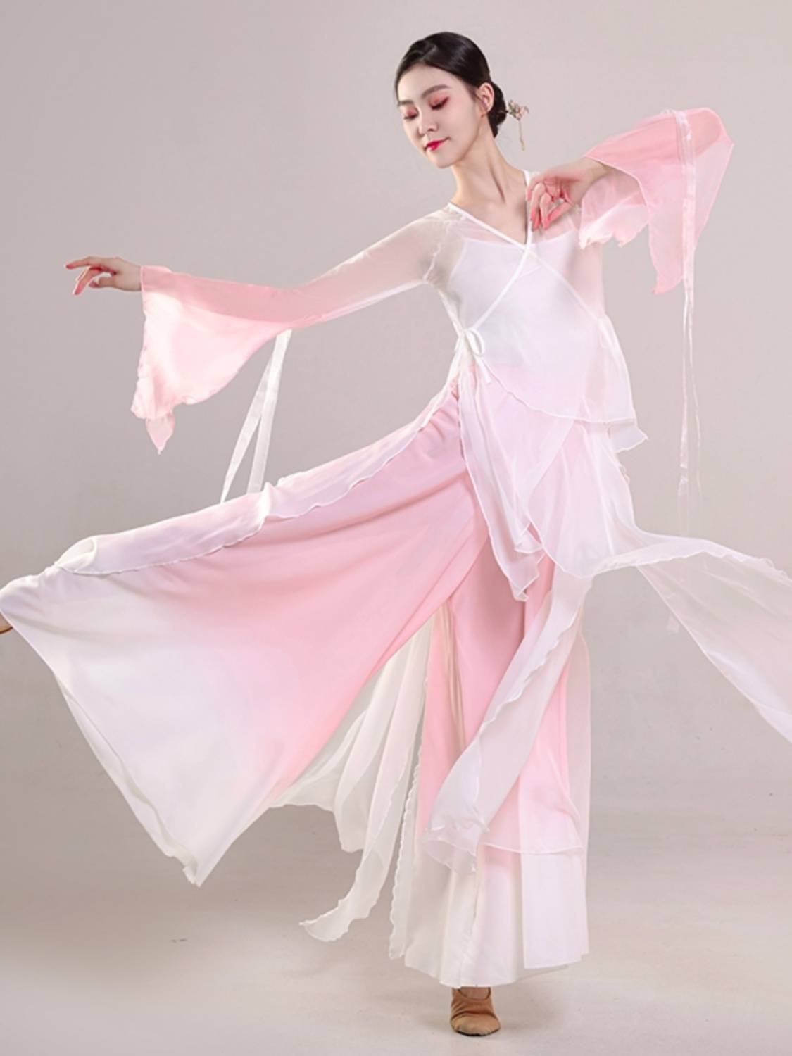 Classical dance clothing female elegant and fairy body rhyme yun jacket training big skirt big skirt Hanfu national dance showed suit suits