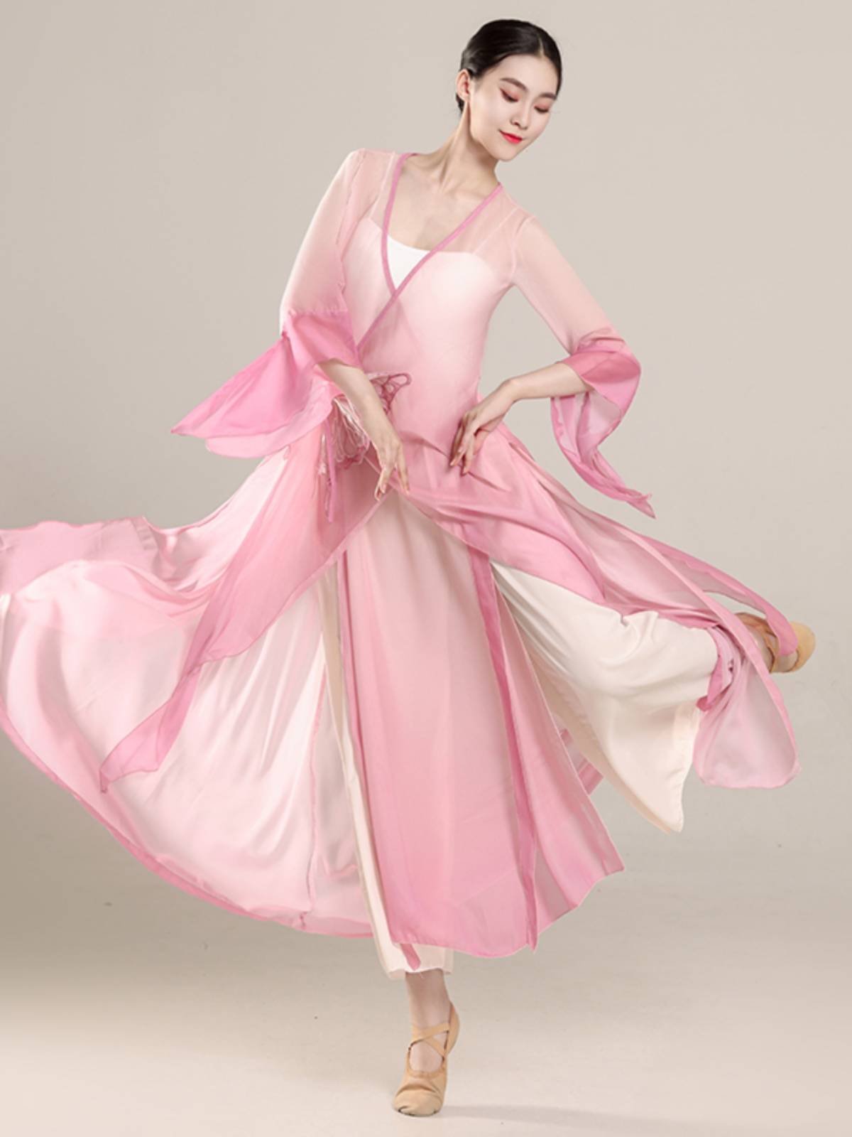 Classical Dance Performance Services Female Permanent Butterfly Gradient Giney Jacket Chinese Dance Adult Performance Dance Dance Discipline