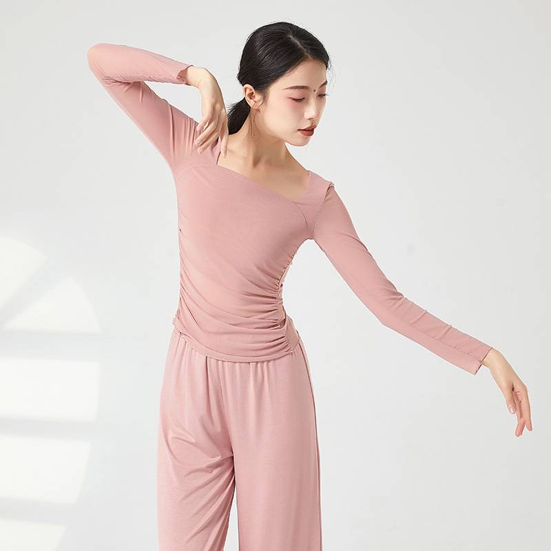 Pure gentle dance style slightly penetrated mesh long -sleeved top collar naked feel is thin classical dance service