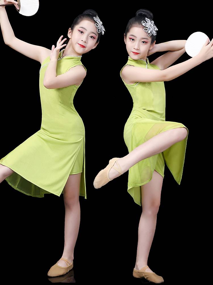 Children's Classical Dance Clothing Fireworks Country Wind Cheongsam Performance Services Shunge Mother -in -law Bridge Girl Performance Service