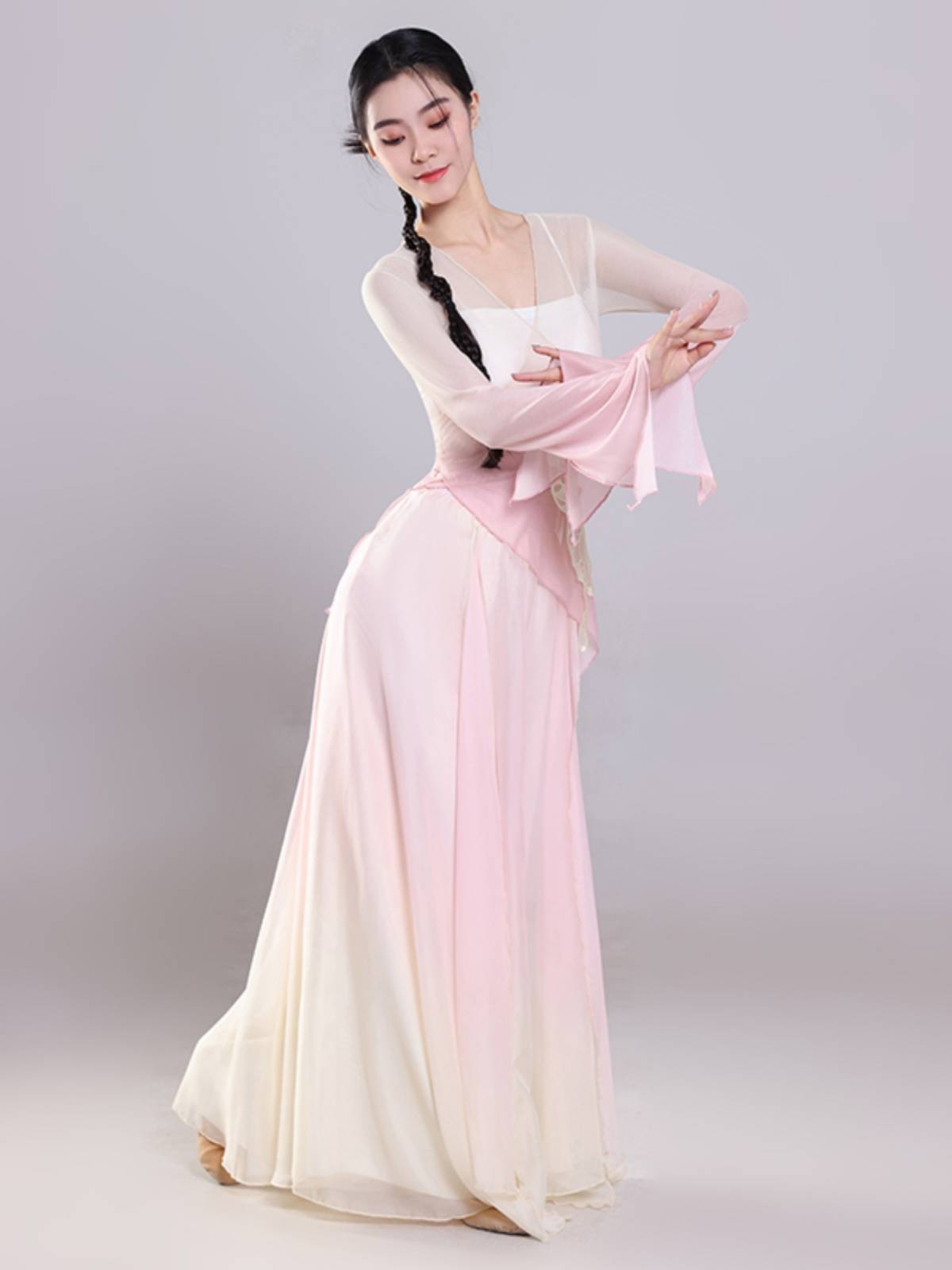Classical Dance Gravity Butterfly Warves Gaunt Body Charm Performance Clorn Chinese Dance Spring Song Performance Set