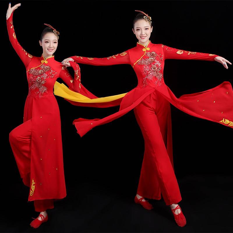 2020 new waist drum clothing open door red Yangge clothing classical dance drum service autumn and winter long -sleeved performance suit women