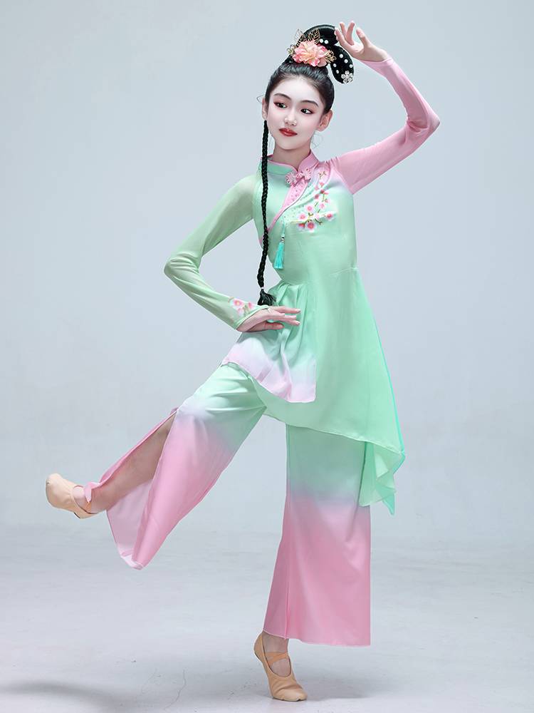 Children's classical dance performance clothing light makeup, thick makeup, always dance, girl elegant national wind umbrella dance fan dance clothing