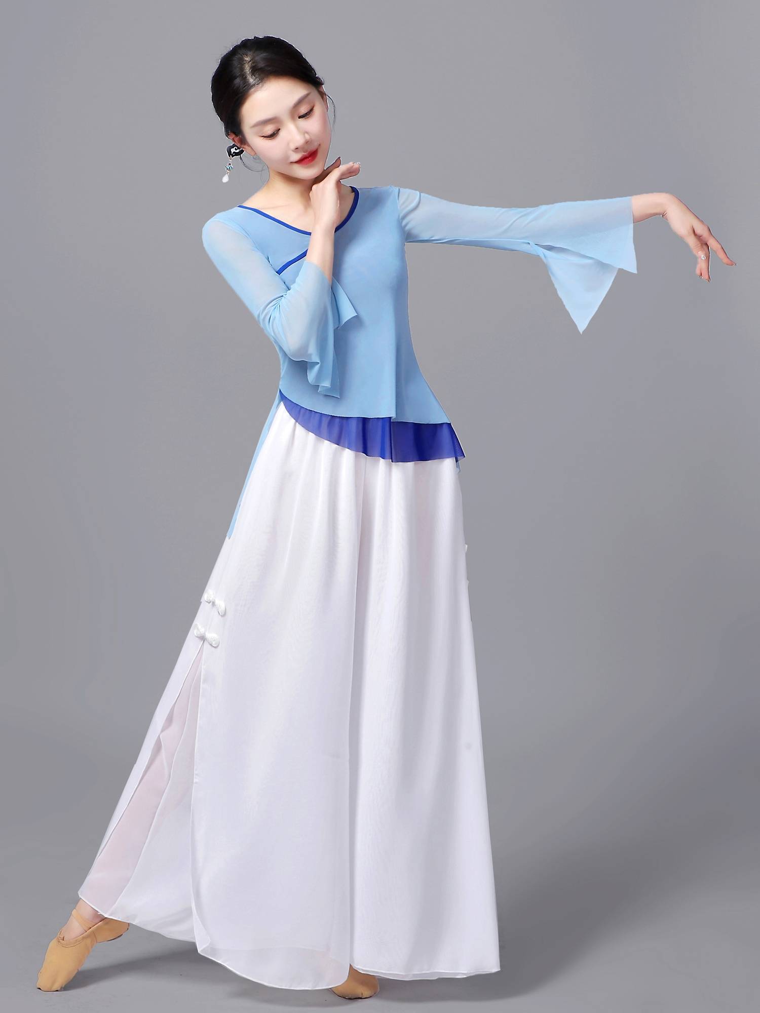 Beiwu College the same classical dance training service base training gauze wide -leg pants temperament, rhyme flared sleeve top