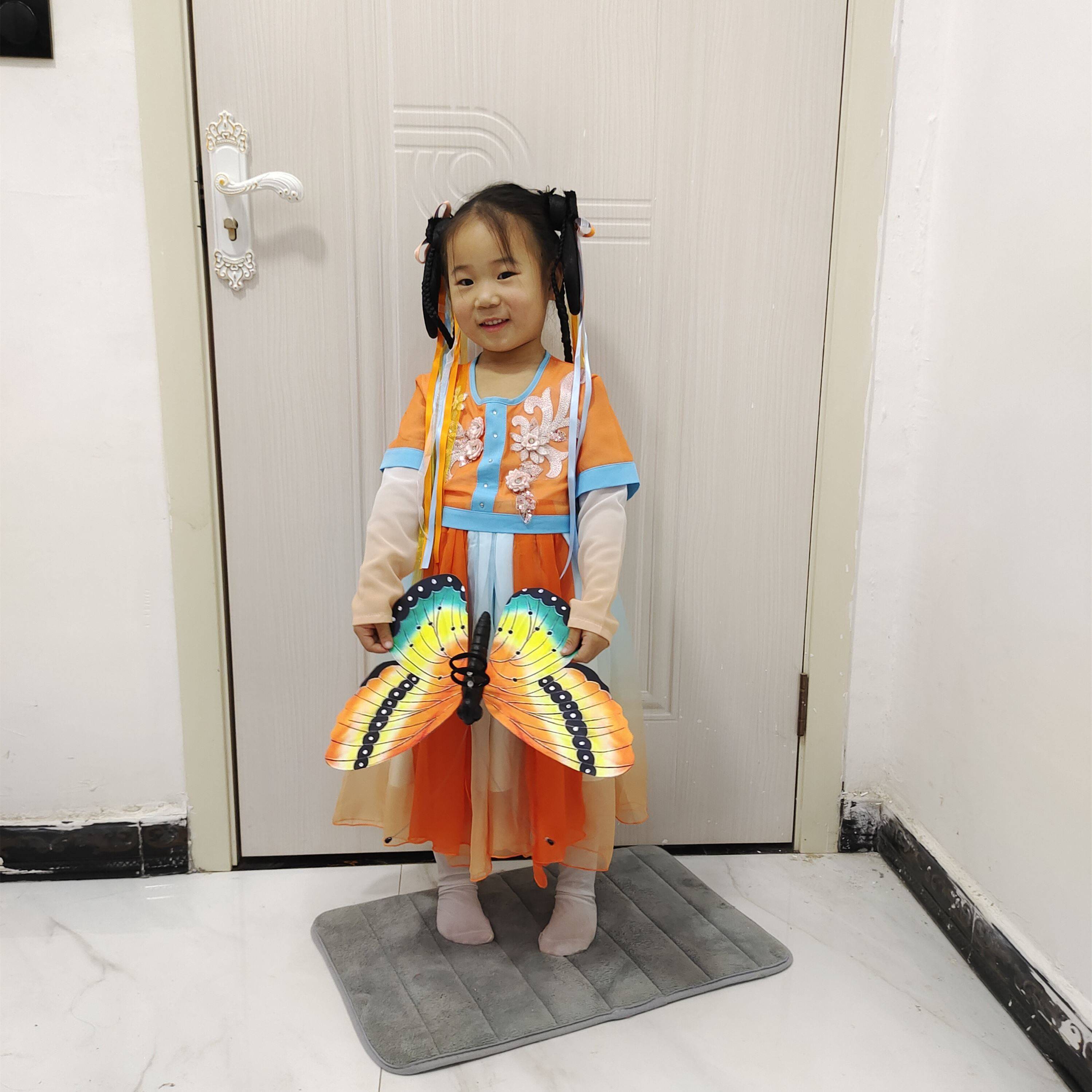 The Intoxicated Sphinx Co-dance 61 Butterfly Dress daughter of the Kindergarten Dancing Tang costume