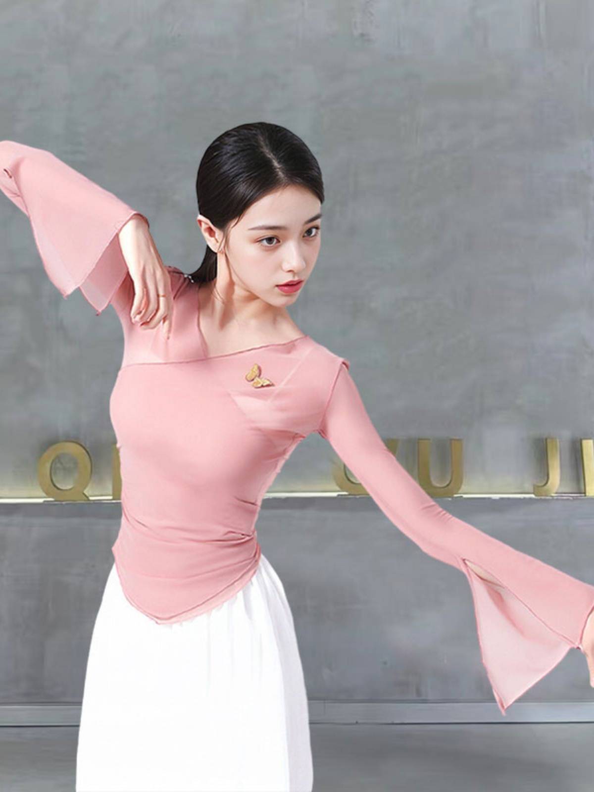 Classical dance service female elegant modern dance test butterfly gauze performance service adult Chinese dance body exercise uniform