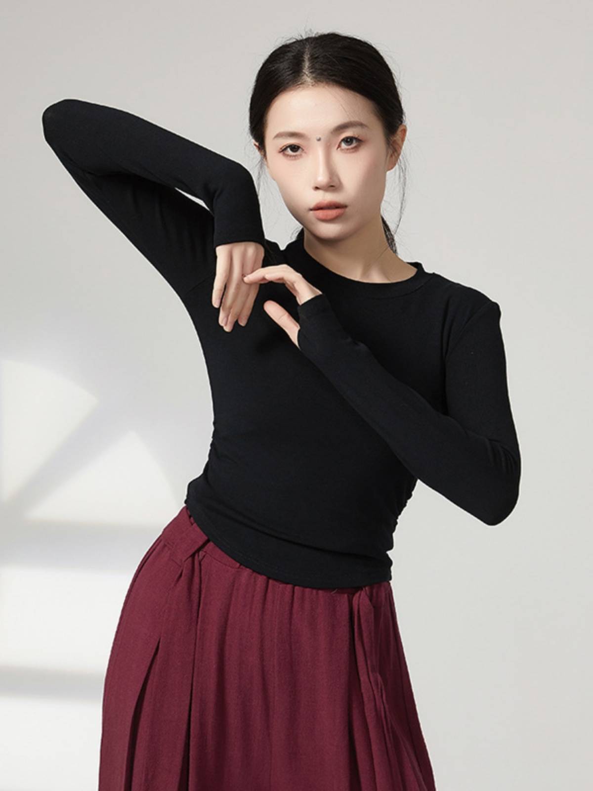 Modern dance exercise girl spring long sleeve sleeve sleeves refers to slim Chinese dance classical dance -shaped teacher dance service