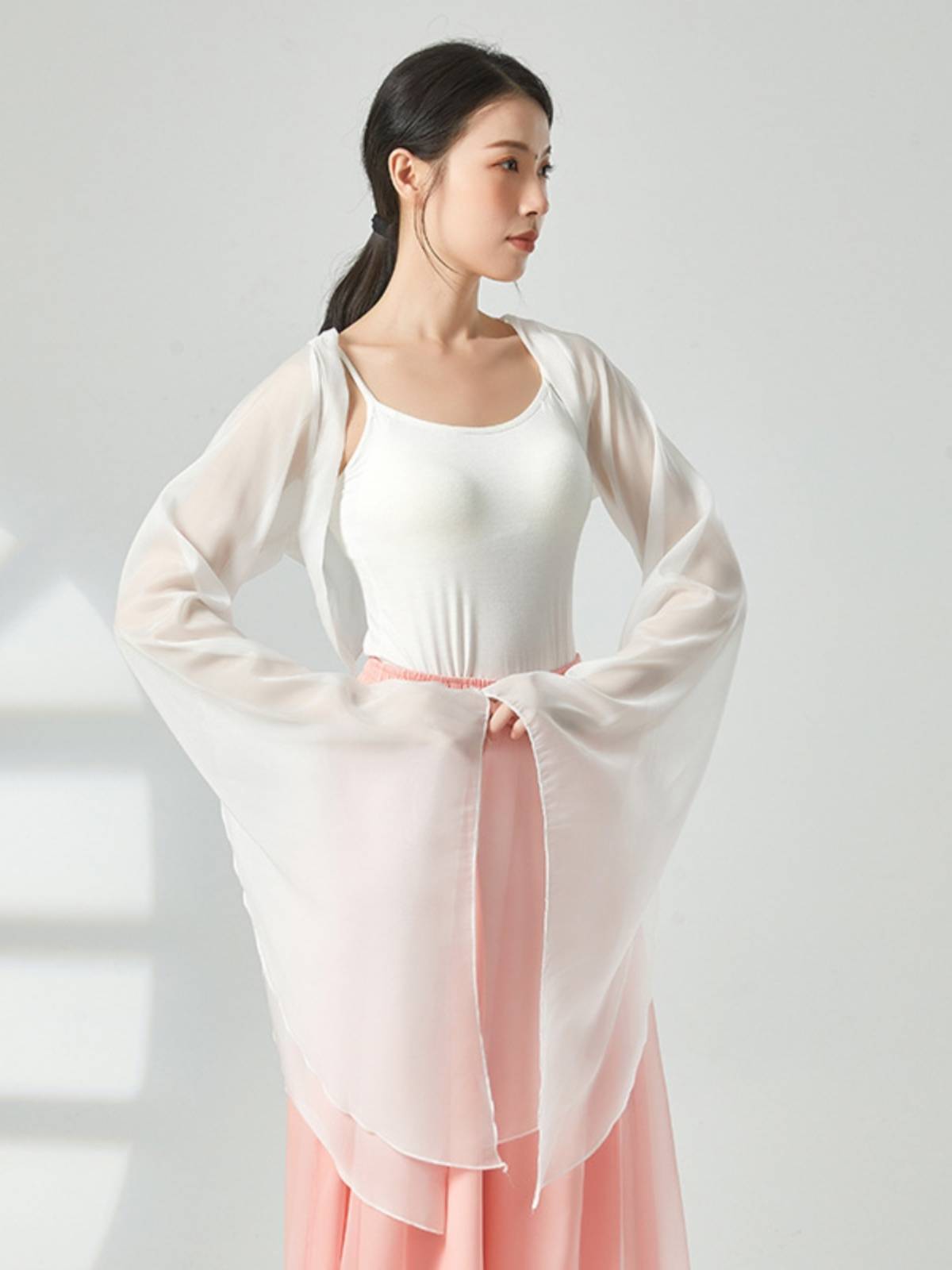 Classical dance body rhyme gauze new female elegant strap big horn sleeve ancient style practice dance service performance service