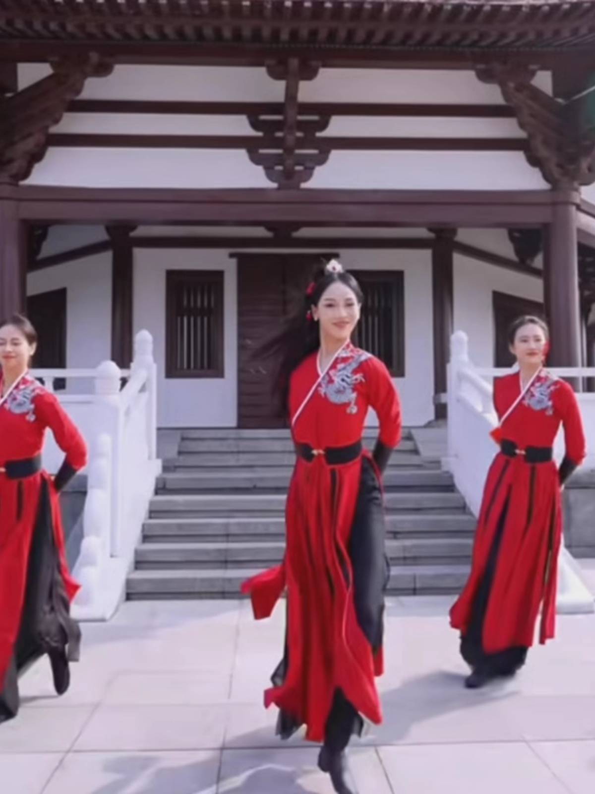 Shellong's classic dance show for the woman who ran away from the Swordman's China Fantasy Chinese costume