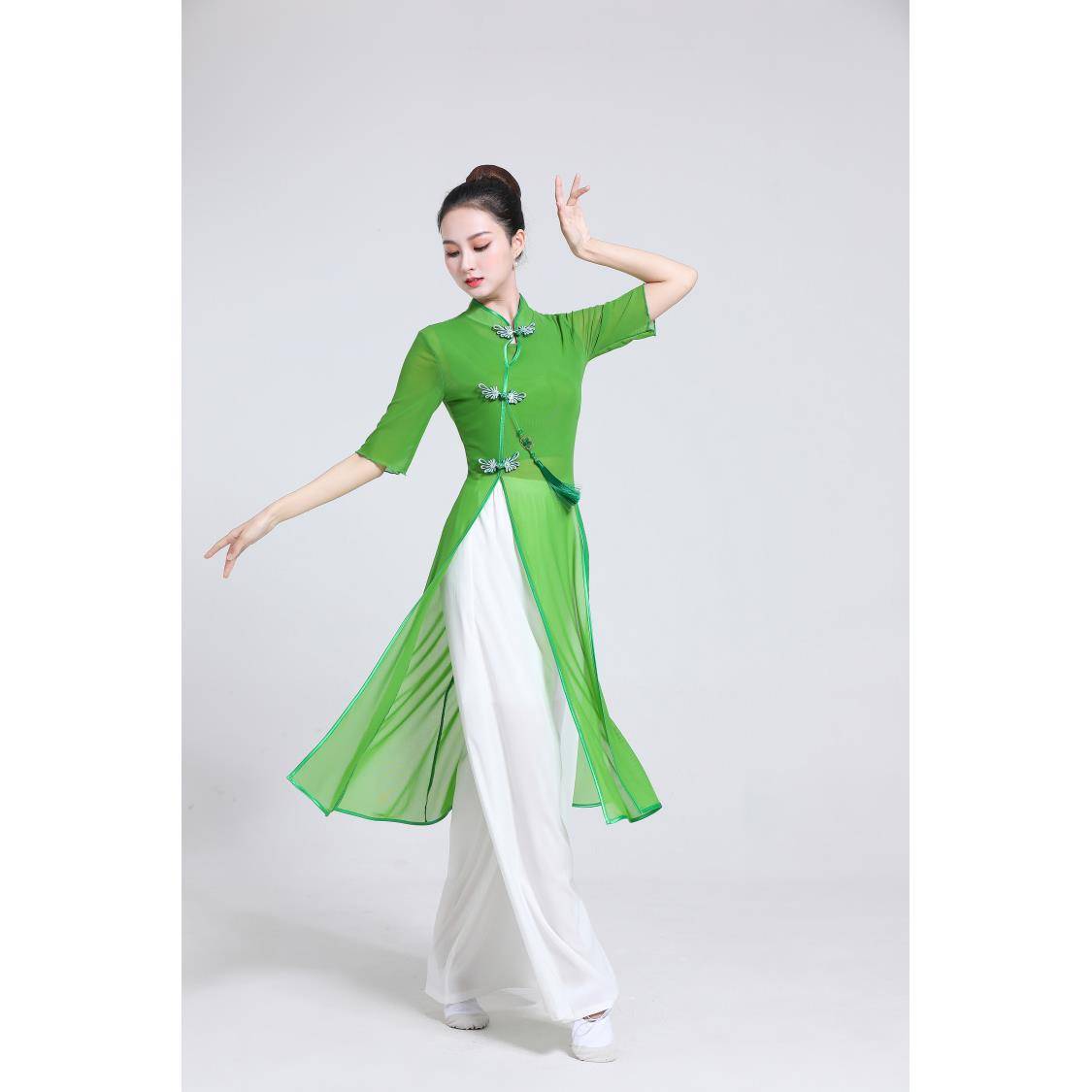 Classical dance service Audai cheongsam stage training service elastic improvement version stage Chinese style group dance service Zen suit