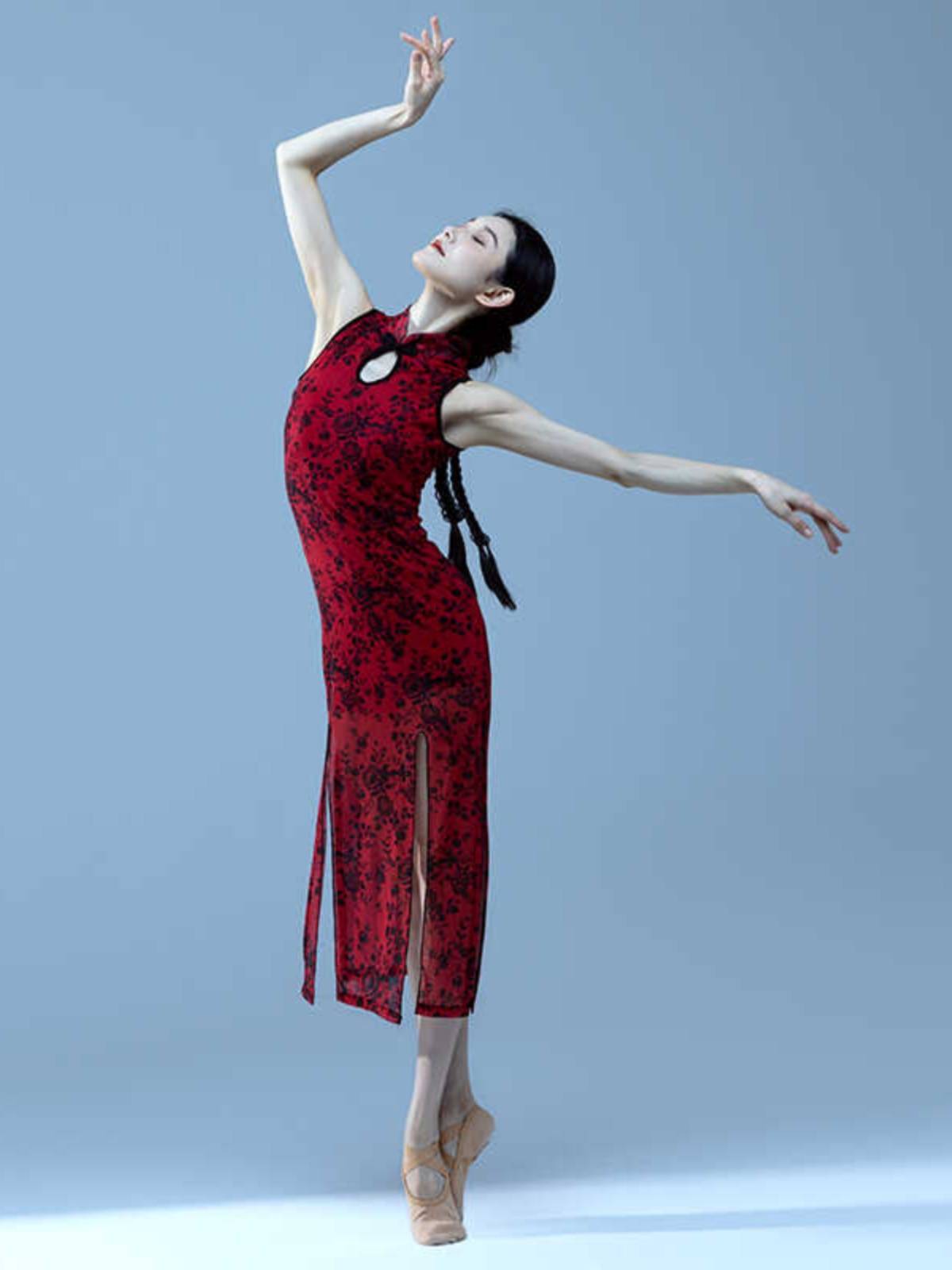 Cheongsam dance clothing female improved Chinese dance show is thin, high, high -opening classical dance dance net gauze elasticity