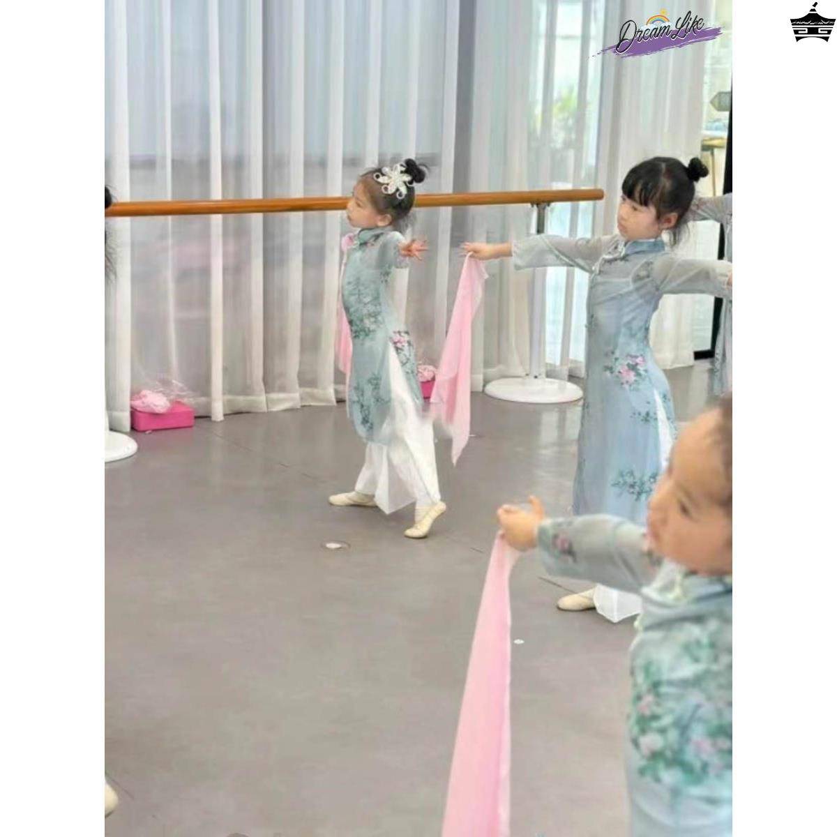 Tao Xiaomei Jiangnan Dance Performance Service Children's Classical Dance Cheongsam Chinese Wind Girls' Severe Body Charm Performance Services