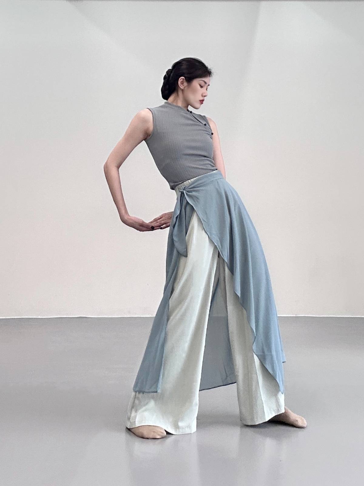 Fusu Dance New Guofeng Dance Modern Ballet Classical Dance Dance Dance Dance Dance Pants Performance Skirt Skirt New Put