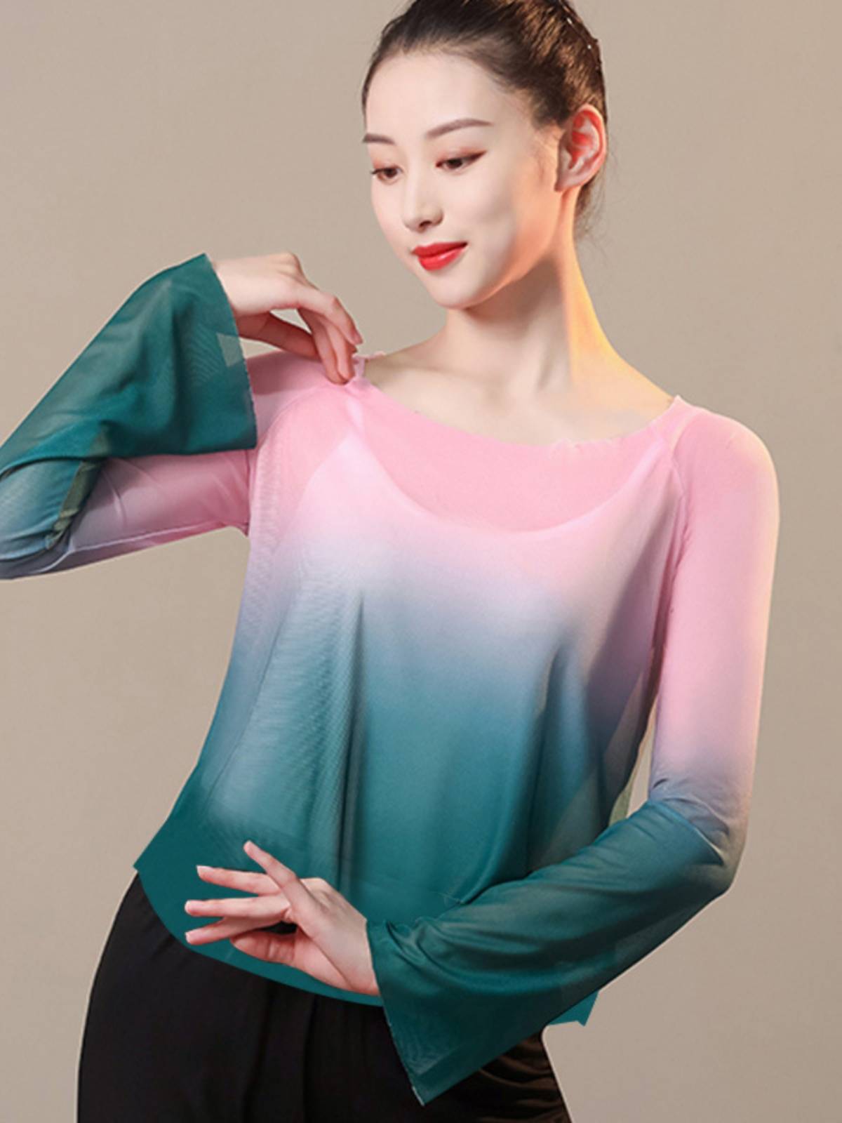The new classical dancer body rhyme gauze fairy, elegant gradient horn sleeve top performance practice dance clothing