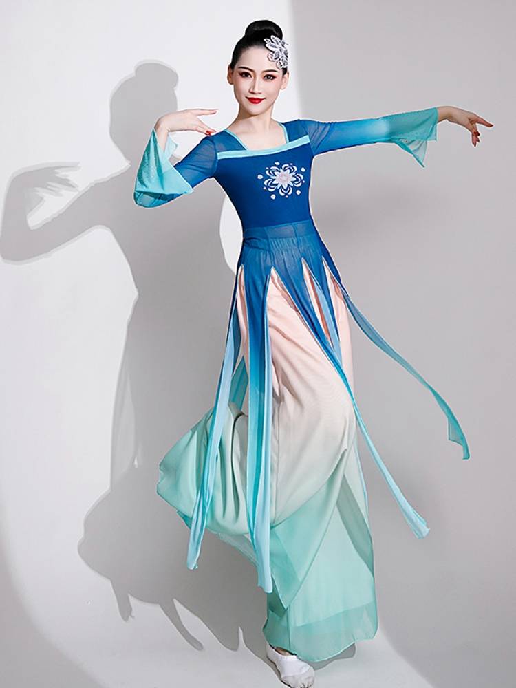 The new new style of Han and Tang classical dance performance clothing women's elegant gradient gauze suit Chinese style dance clothing training