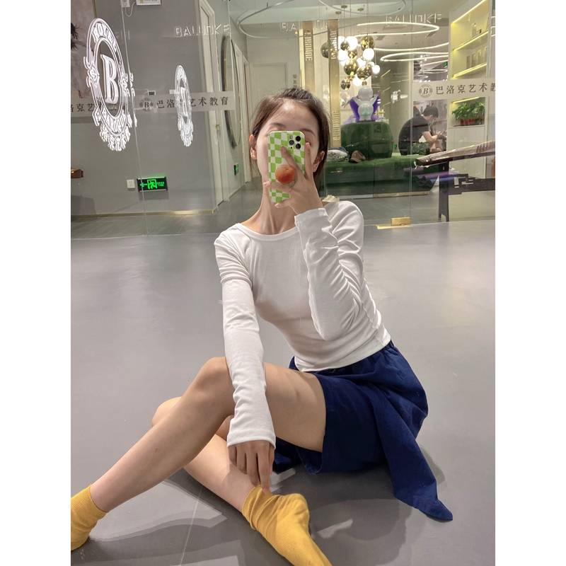 Spot big -back dance service female thin body training service classical dance now N generation jazz ballet exercise service