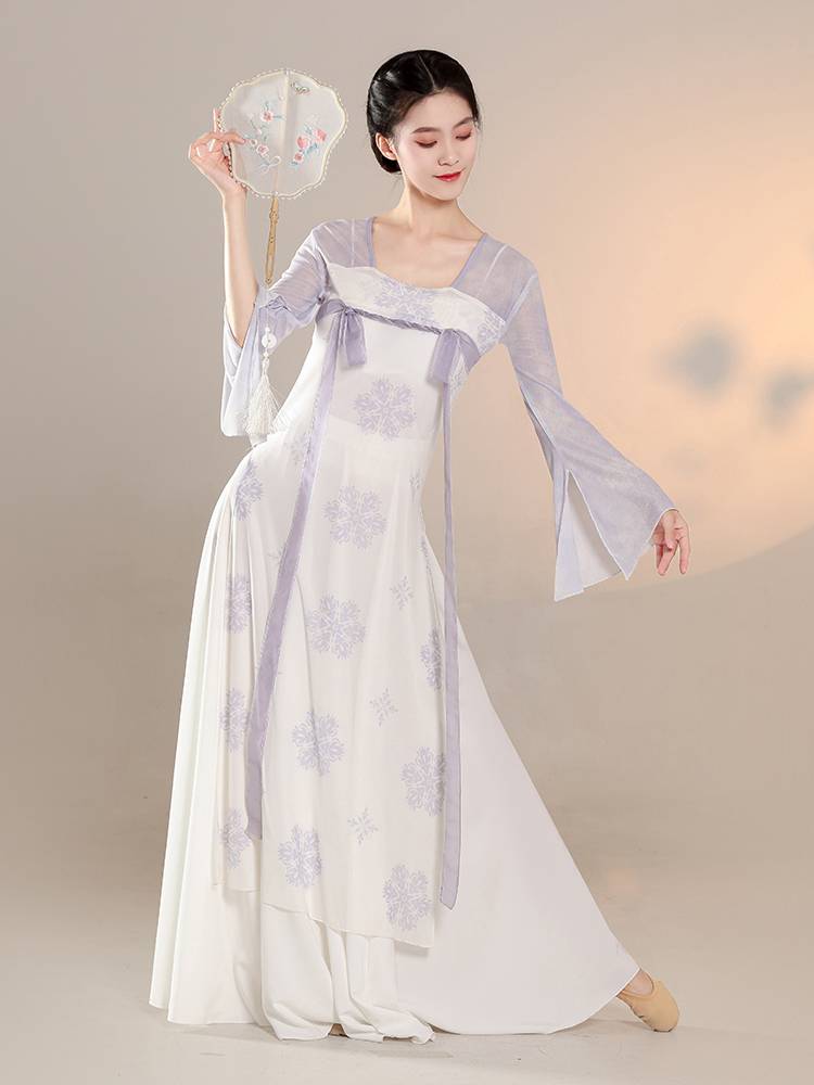 Classical dance clothing female elegant body rhyme Han Tangqi breasts ribbon gradient skirt dress art test square dance performance