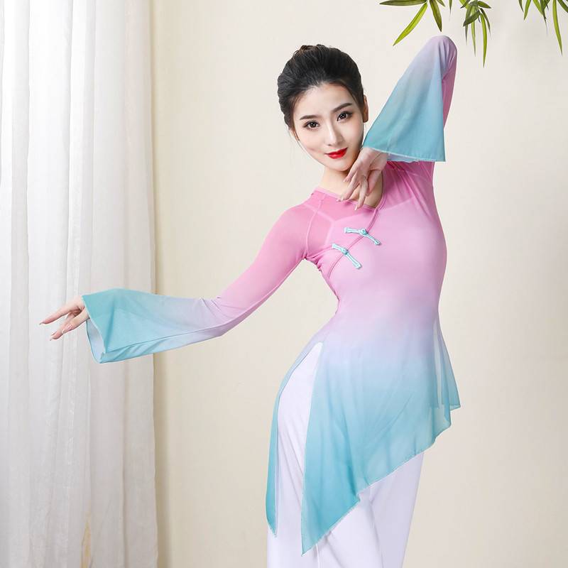 Ancient style dance, Yan Wuqie Ailian, said laughing, laughing, showing the female elegant gradient transition body rhyme yae