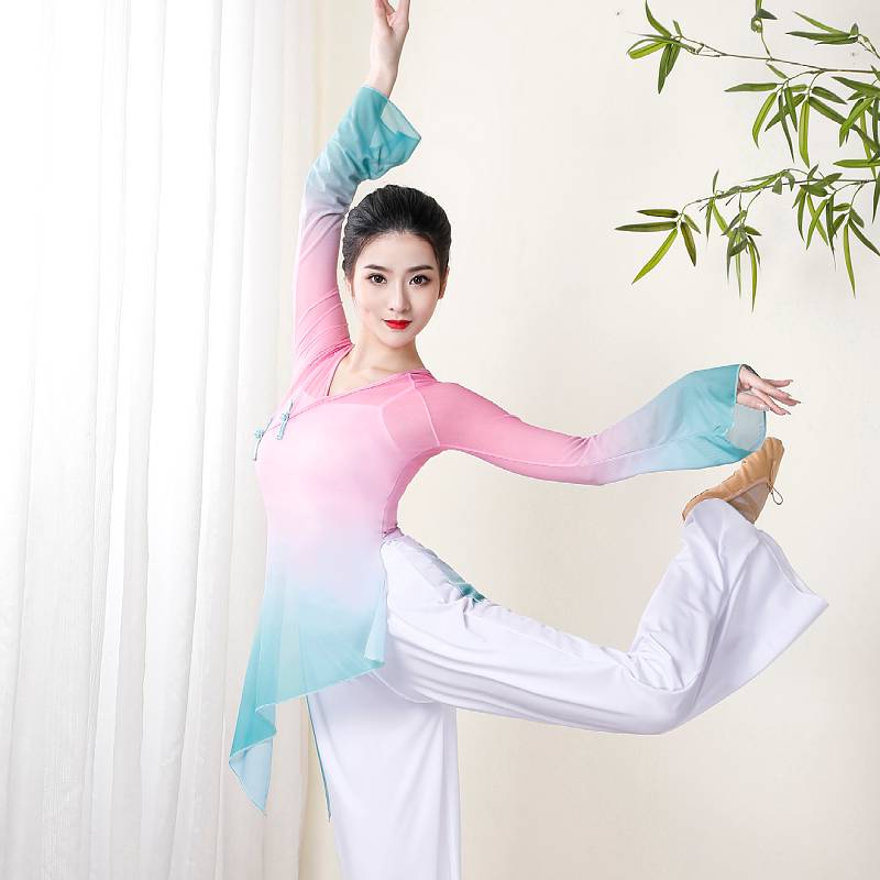 Ancient style dance, Yan Wuqie Ailian, said laughing, laughing, showing the female elegant gradient transition body rhyme yae