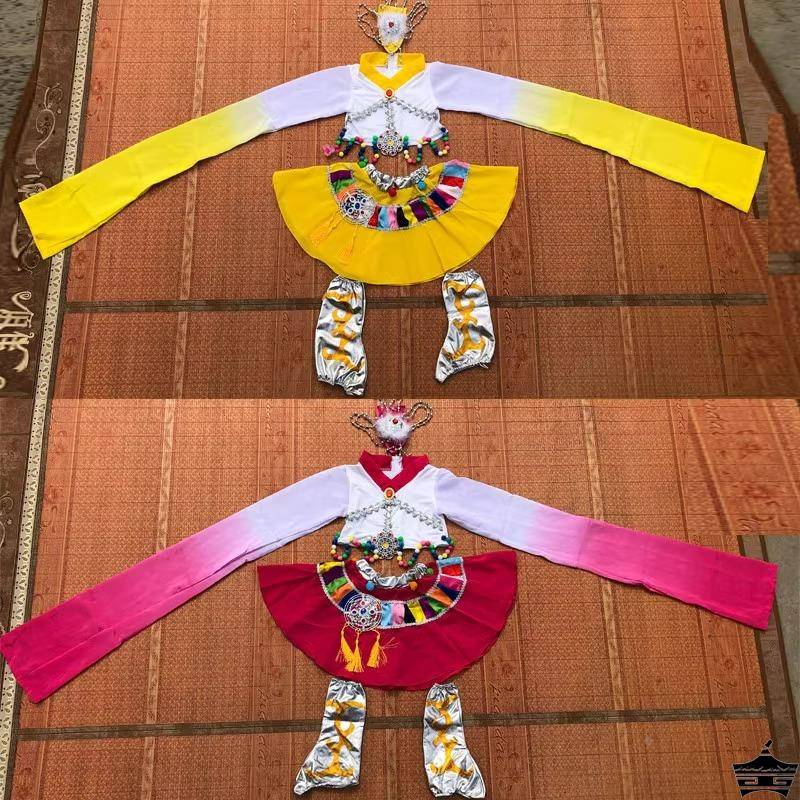 The eighth session of the small lotus style Longdamedo children's performance service classical Tibetan dance service water sleeve national performance service