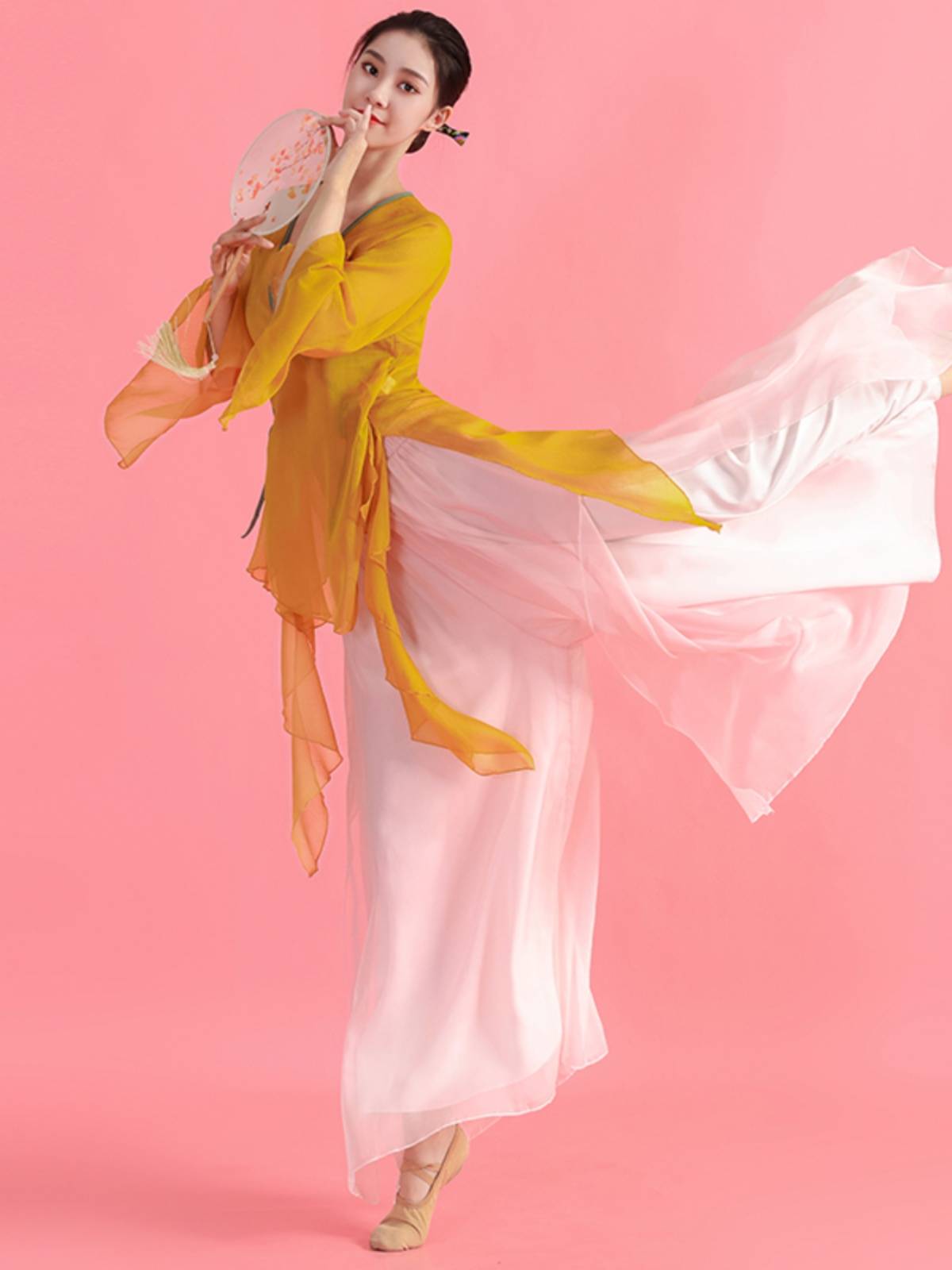 Classical dance service female body rhyme, elegant fairy, gauze, ancient style Chinese dance, go to Ximang Mangye practice uniform suit