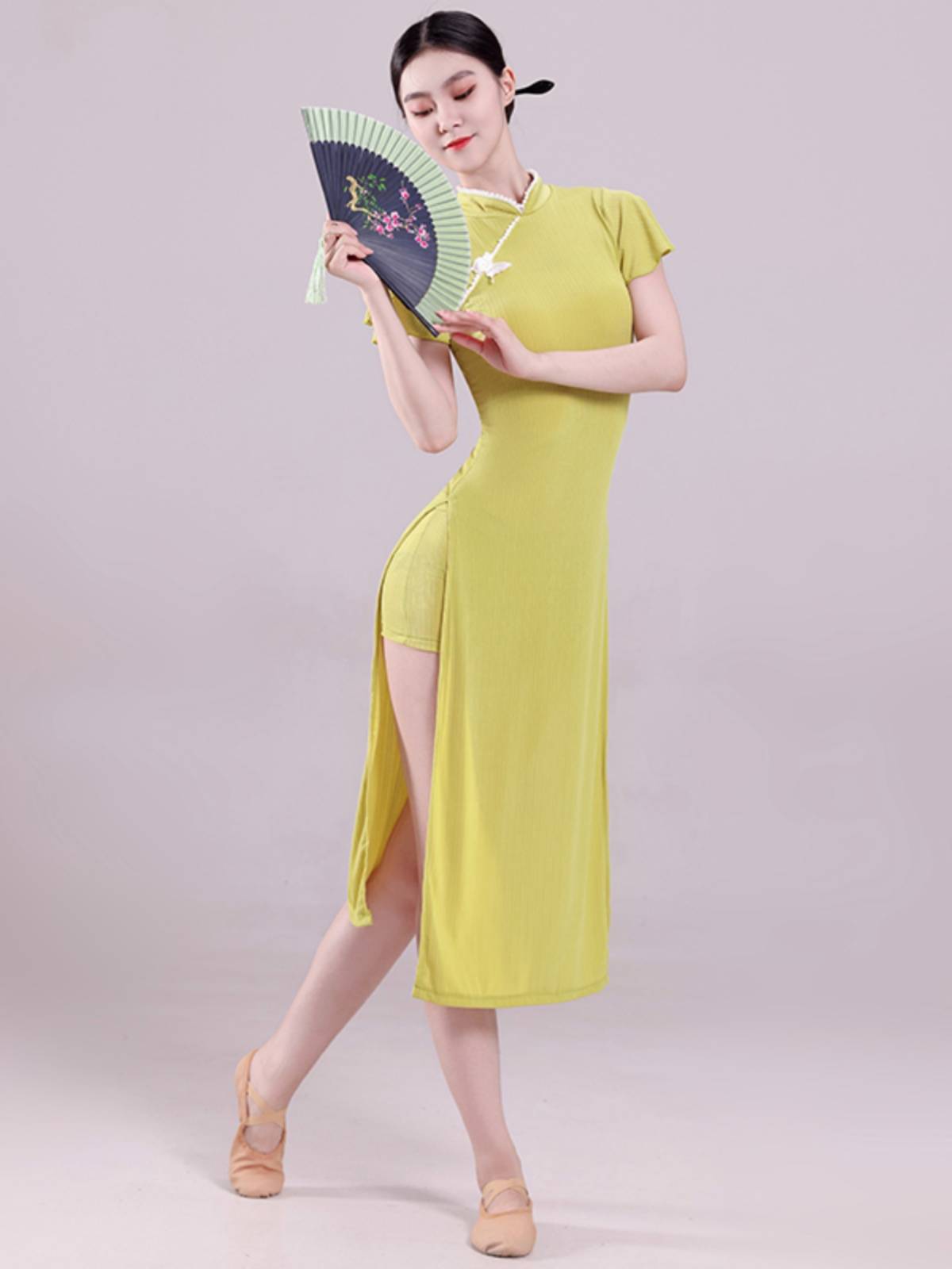 Classical dance clothing cheongsam dance service female Chinese dance exercise clothes lotus leaf sleeve nation -nail performance suit suits