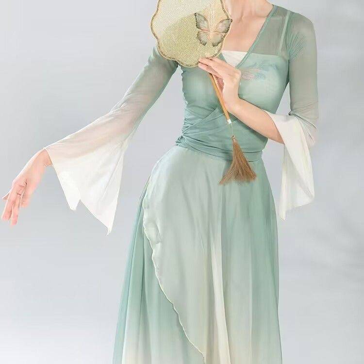 Chinese Dance Classical Dance Clothes Flowing Trunk Pants Set Giney Women's Charm Gradually Performing Dance Skirts Rental