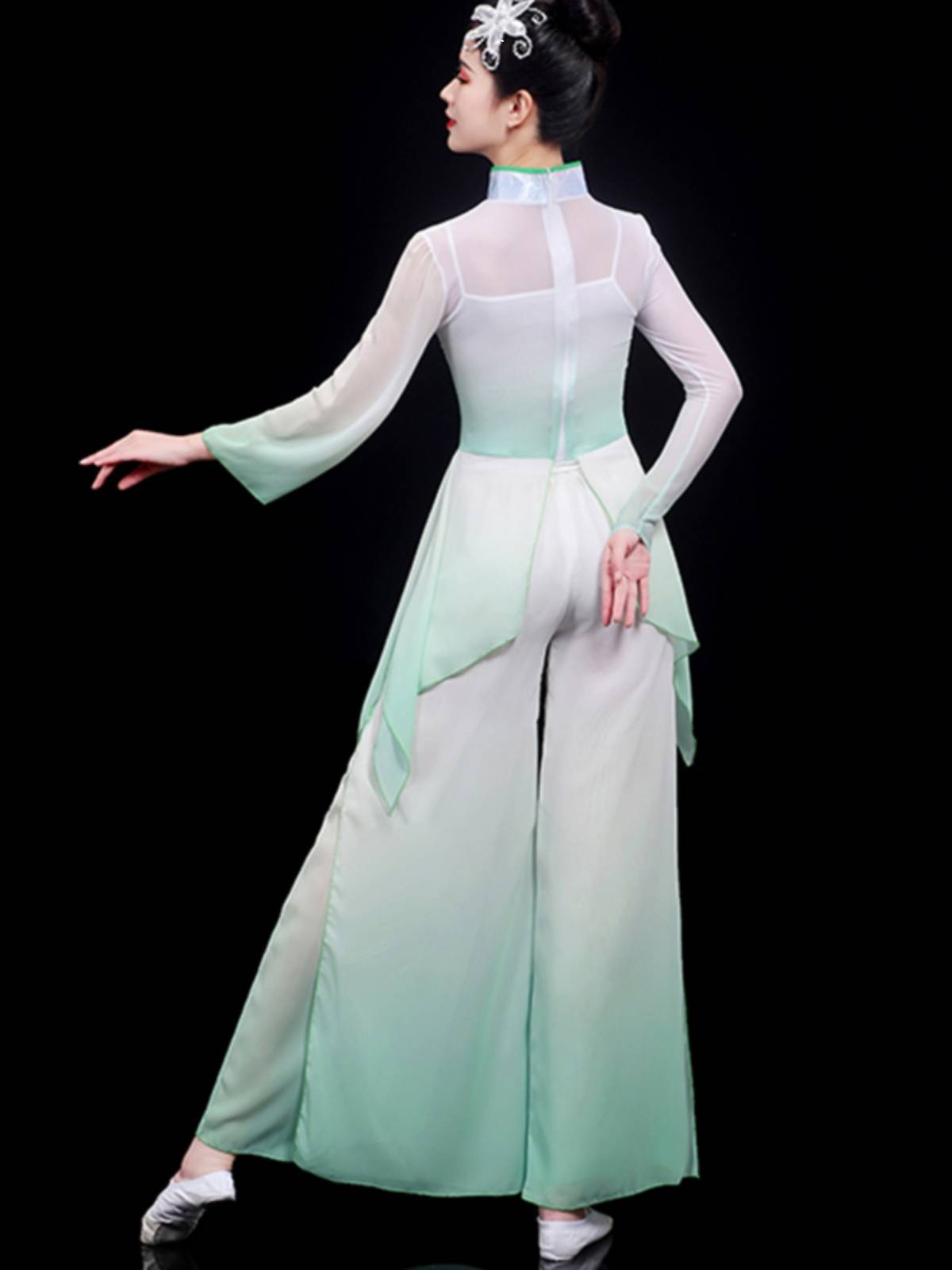 Classical Dance Performance Female Permanent Chinese Wind 2023 New Yangge Dance Clothing Clothing Sweet Set