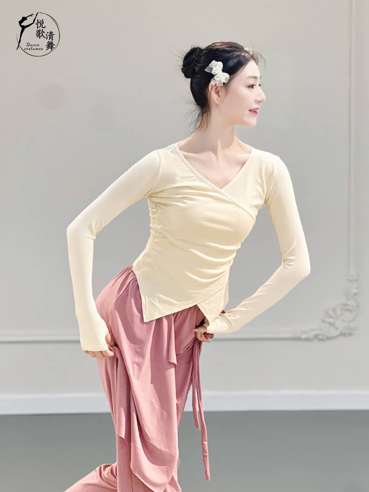 Classical dance exercise suit autumn and winter set refers to long -sleeved dance clothing shape sports clothes 2023 new modern dance top
