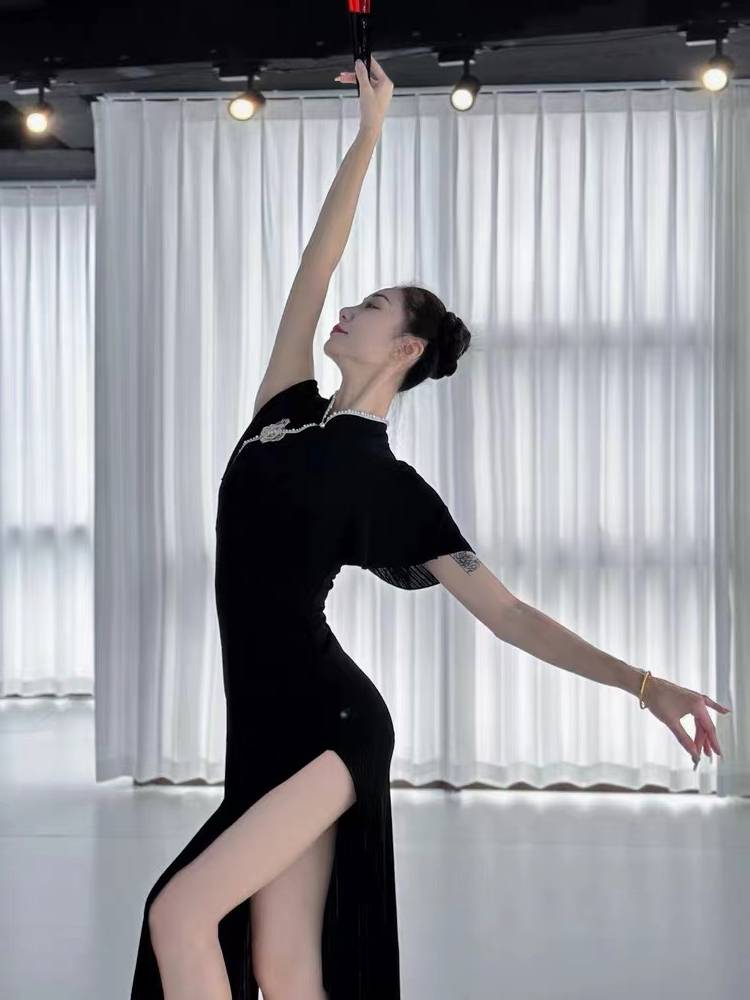 Classical Dance Clothing Cheongsam Dance Dance Chinese Dance Elastic Person Rhyme National Practice Service Performing Costume Women