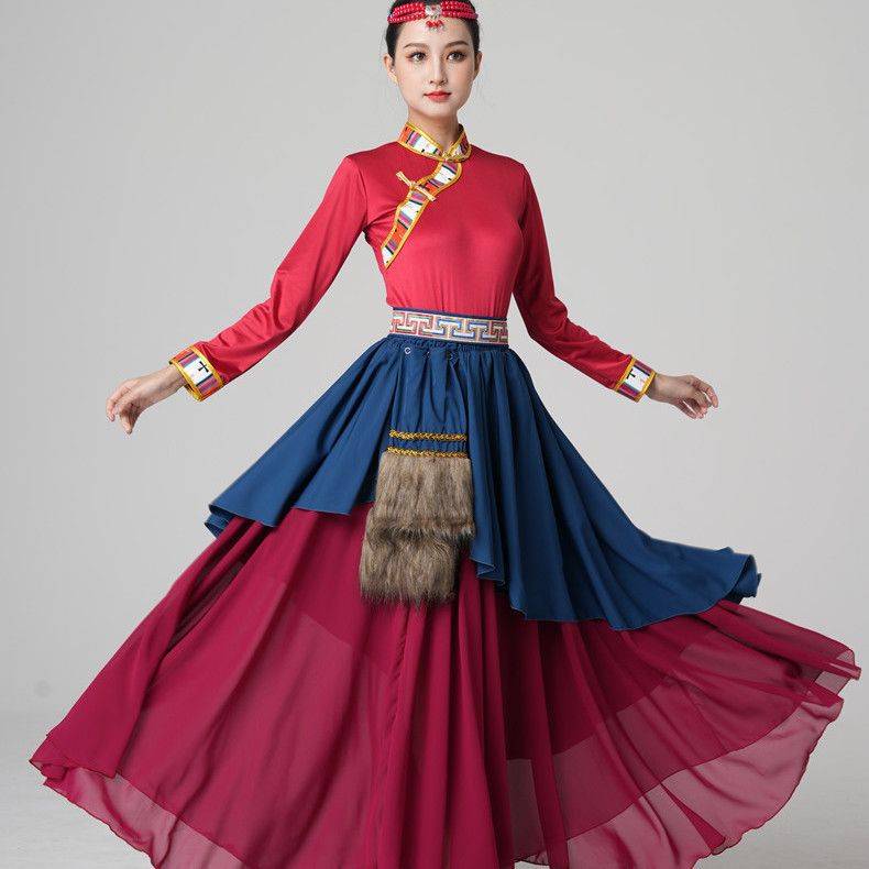 ♪ Tibetan plaza ♪ ♪ Dressed in a dress ♪