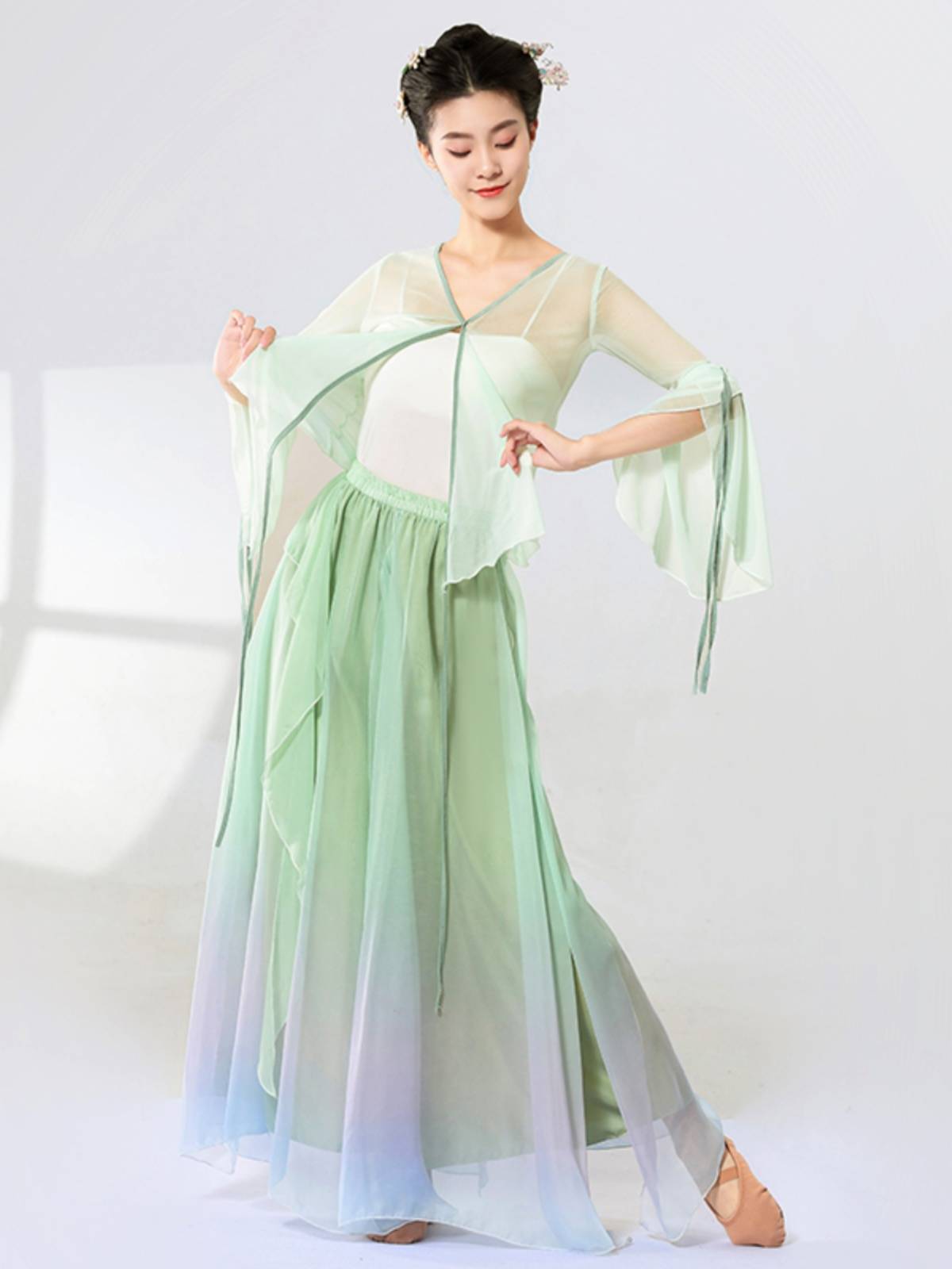 Classical dance body rhyme gauze female elastic horn sleeve elegant Chinese dance watch acting student art test practice dance service