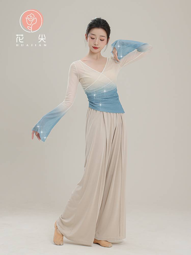 Huajian Classical Dance Diamond Drill Gradually Transforms into Yunding Yao Chinese Dance Services Modern Dance Practice Fites
