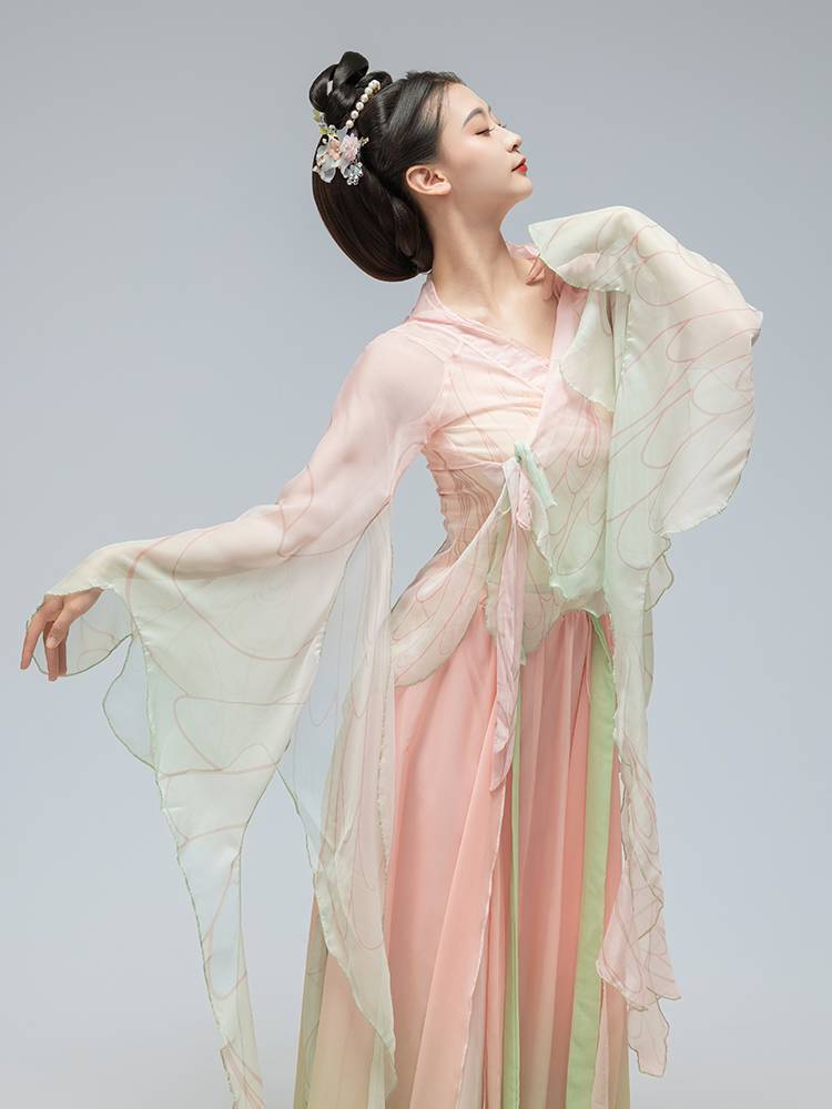 Classical dance clothing practice clothes gradually become rhyme gauze Chinese dance performance dance dance dance girl elegant Qingtong Qifeng