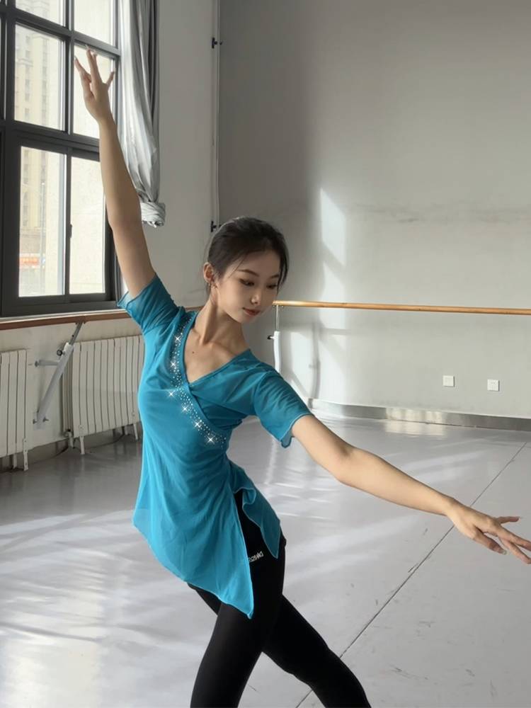 Beiwu same gauze Chinese classical dance yarn clothing base training short -sleeved top art test rhyme training service slim -fitting uniform