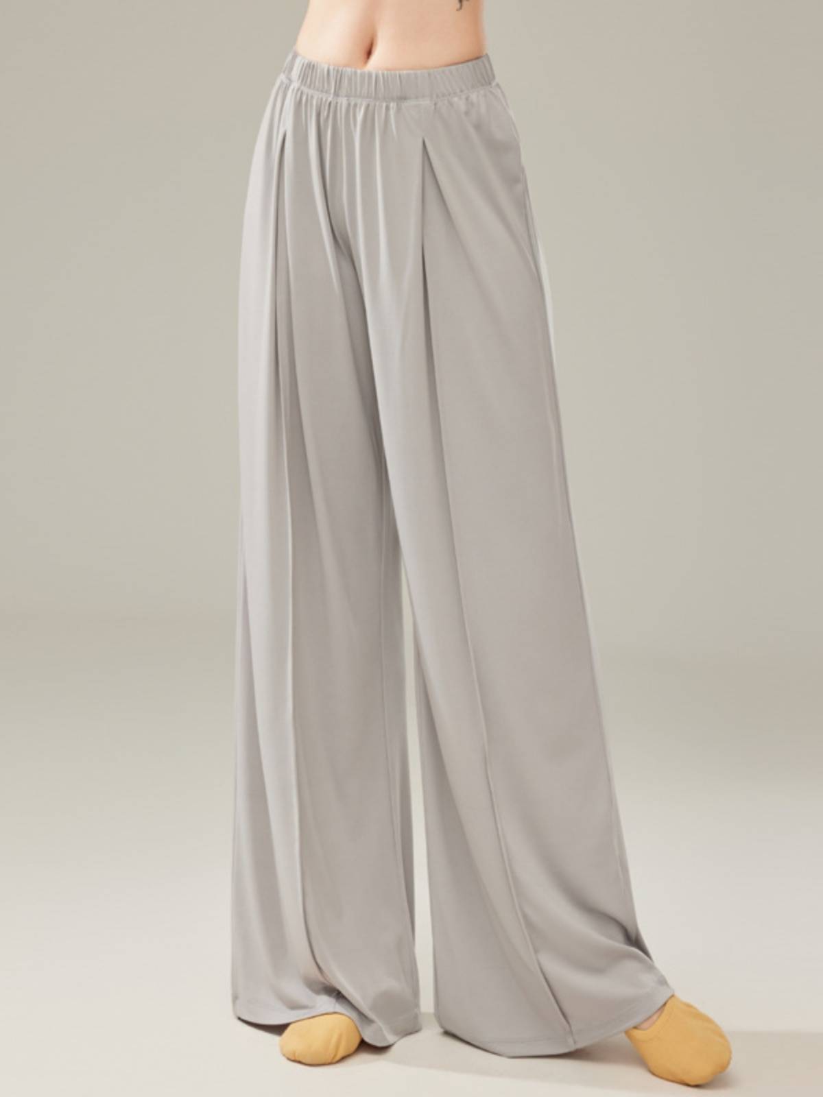 New Chinese Dance Pants Classical Dance Dance Dance Funny Female Professional Overwriting Broad Pants Modern Dance Clothing Formwear