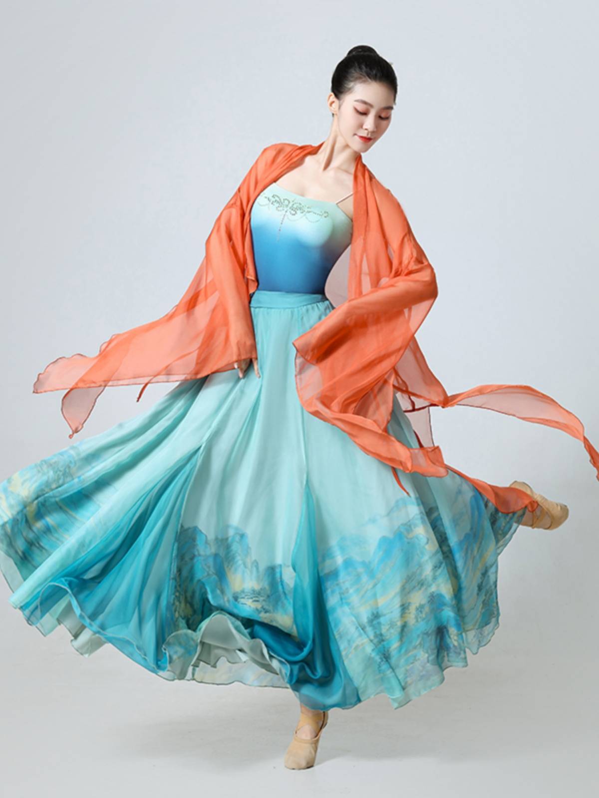 Classical dance clothing female performance clothing elegant long gauze ancient style Chinese dance exercise uniform big dress new skirt new