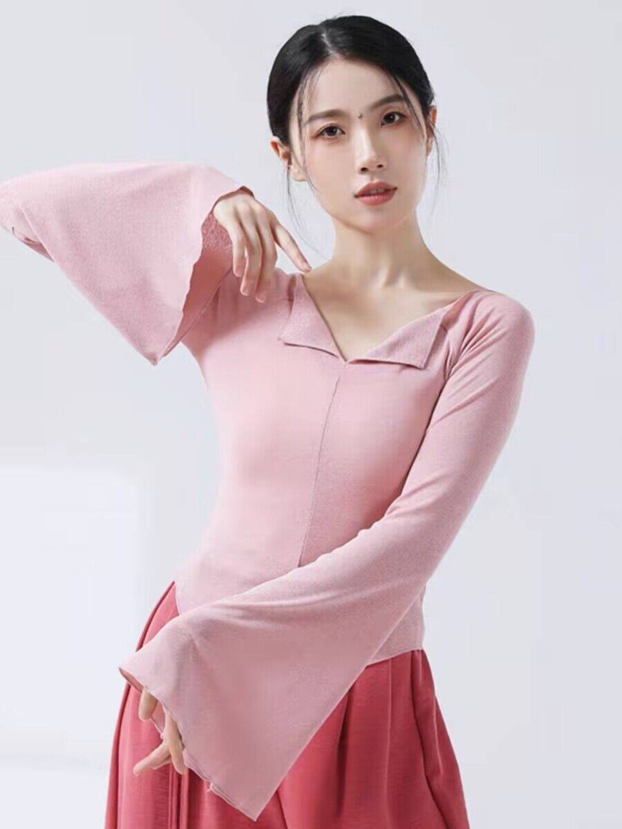 Modern Dance Foundation Sports Sports Performance Fluton Sleeve Chinese National Style Charm Classical Dance Day Frequent Federation Female Women