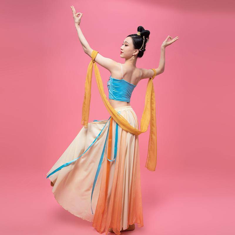 Classical dance body rhyme, exercise, female inside with a suspended printing shirt Dunhuang dance suit Chinese dance Chinese dance