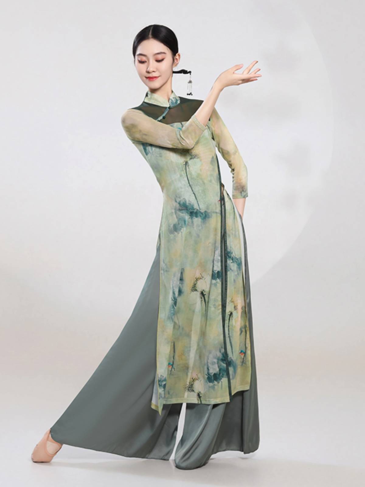 Classical cheongsam dance clothing female Chinese style body rhyme elastic printing gauze training exercise -shaped body etiquette performance clothing